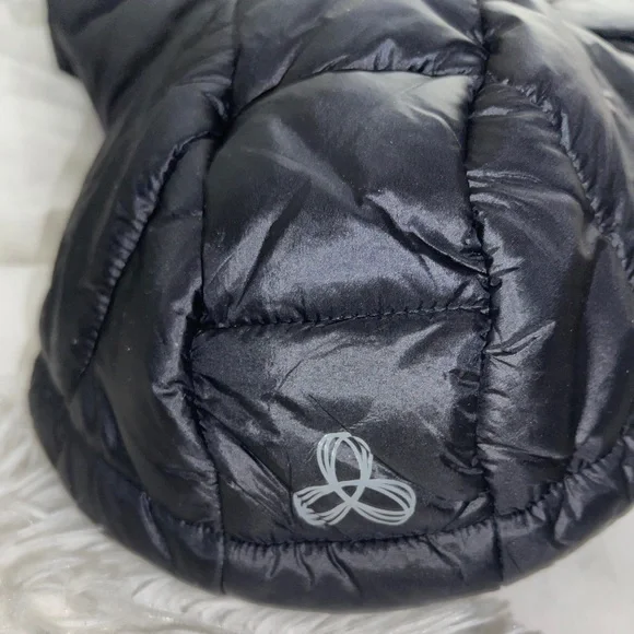 Large Ruff Puff - Picture 4 of 5